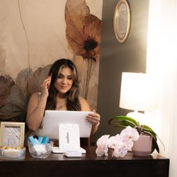 Wildflower Estética - Front desk