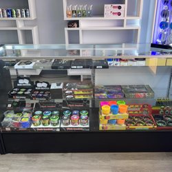 LG Smoke Shop