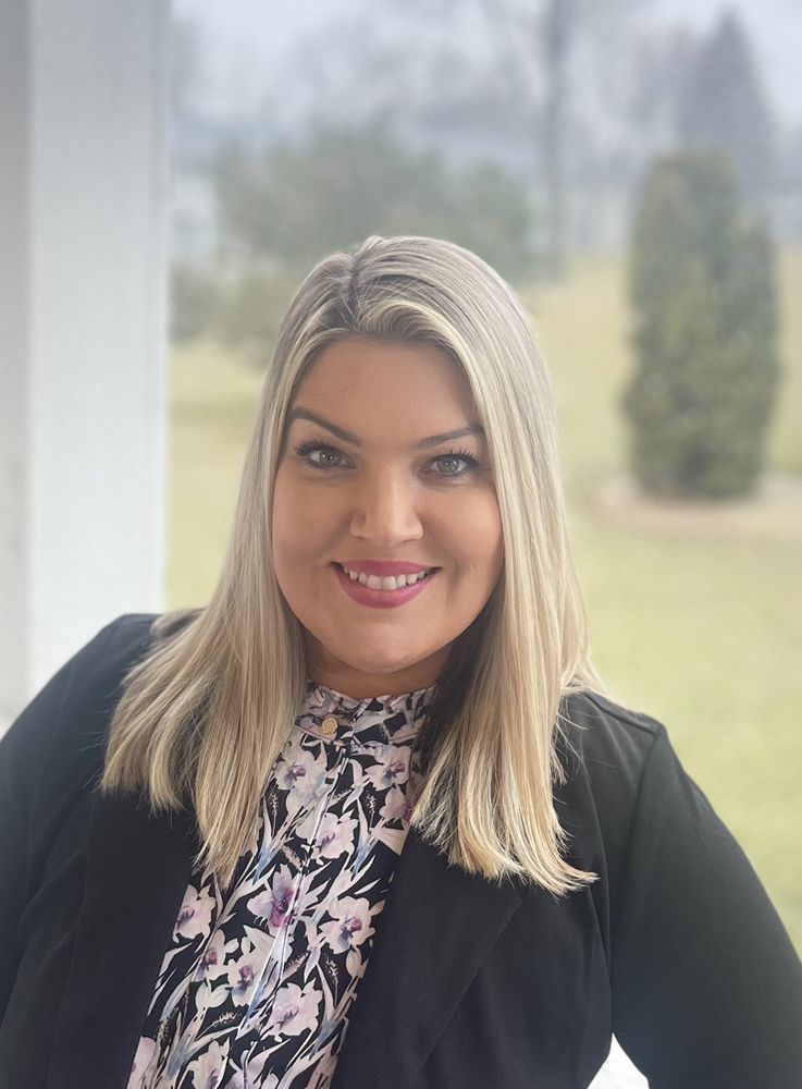 SUSAN PEREZ THE REAL ESTATE ELITE Contact Agent Kenosha, Wisconsin