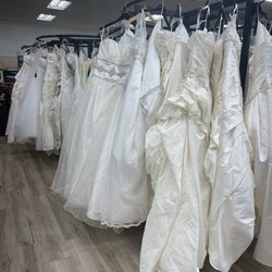 Union Rescue Mission - Nice selection of wedding gowns and evening gowns.