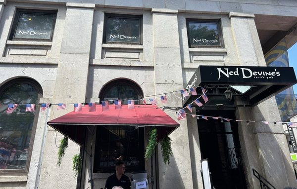 Ned Devine's by null