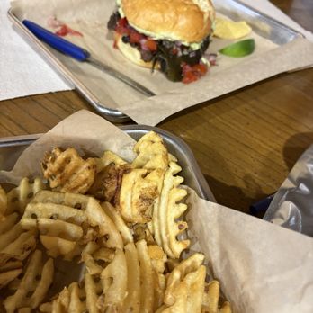 Backdoor BRGR - Poco bueno - Burgers Near Me - Provo, Utah