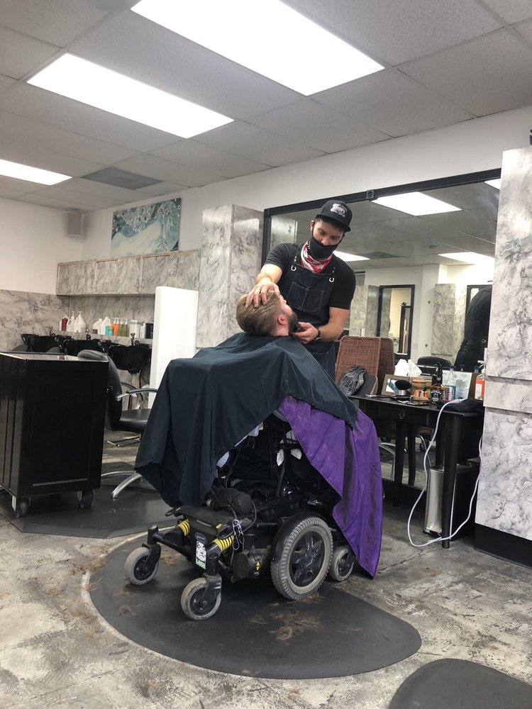 CHOPS HAIR SALON Updated October 2024 60 Photos & 57 Reviews 4428 W 182nd St, Redondo
