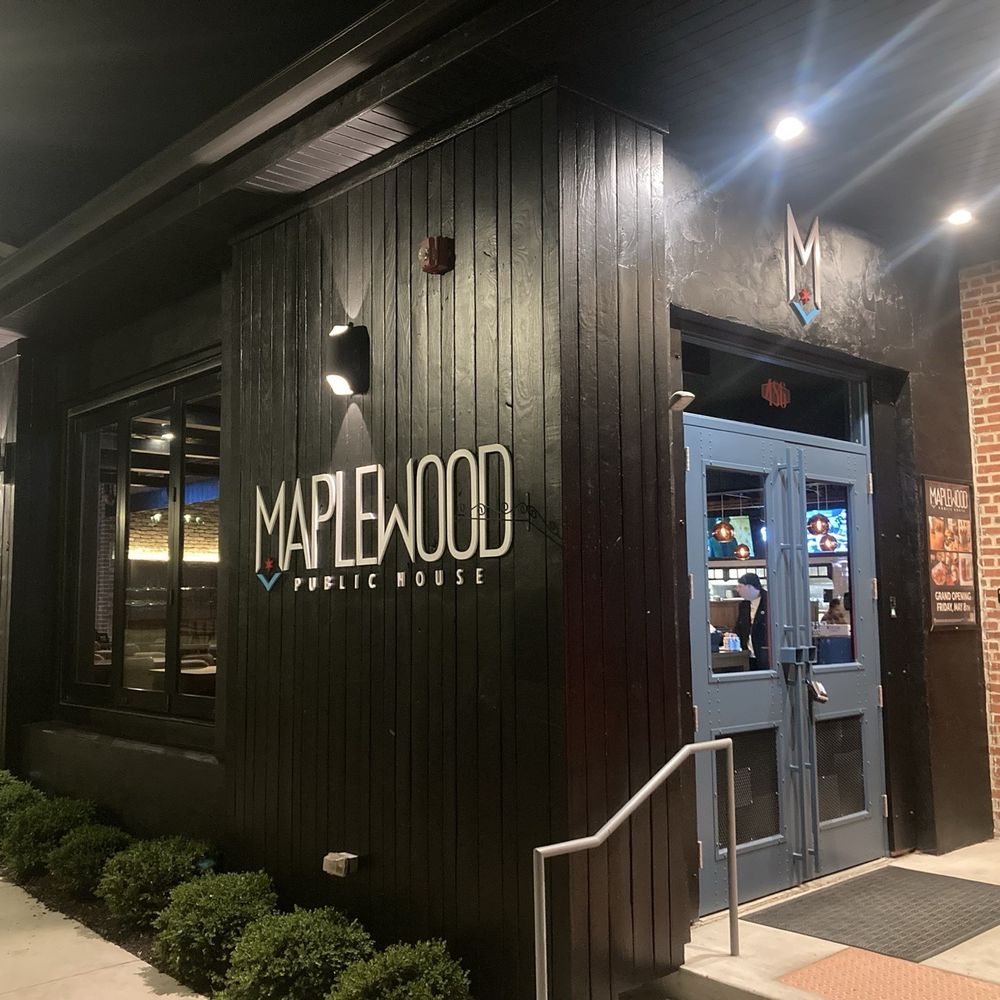Maplewood Public House - Welcoming exterior - Breweries Near Me - Glen Ellyn, Illinois