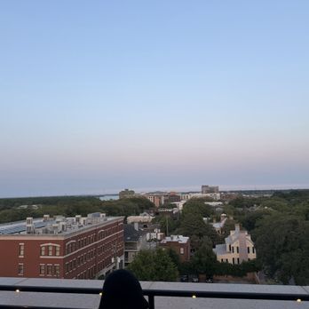 Waving Girl Rooftop - Cocktail Bars Near Me - Savannah, Georgia Waving Girl Rooftop - Cocktail Bars Near Me - Savannah, Georgia