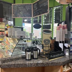 Al’s Pizza and Deli - Juice bar