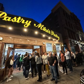 Mike's Pastry - Outside - Bakeries Near Me - Boston, Massachusetts Mike's Pastry - Outside - Bakeries Near Me - Boston, Massachusetts
