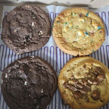 Insomnia Cookies - S'mores, confetti, and chocolate peanut butter cup. - Desserts Near Me - Charleston, South Carolina Insomnia Cookies - S'mores, confetti, and chocolate peanut butter cup. - Desserts Near Me - Charleston, South Carolina