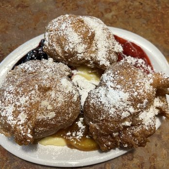 Huckleberry's - Beignets with yummy dippers 04/15/2025 - Breakfast & Brunch Near Me - Fresno, California Huckleberry's - Beignets with yummy dippers 04/15/2025 - Breakfast & Brunch Near Me - Fresno, California