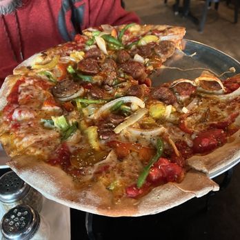 pie-tanza - Pizza Near Me - Arlington, Virginia