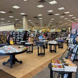 Barnes & Noble