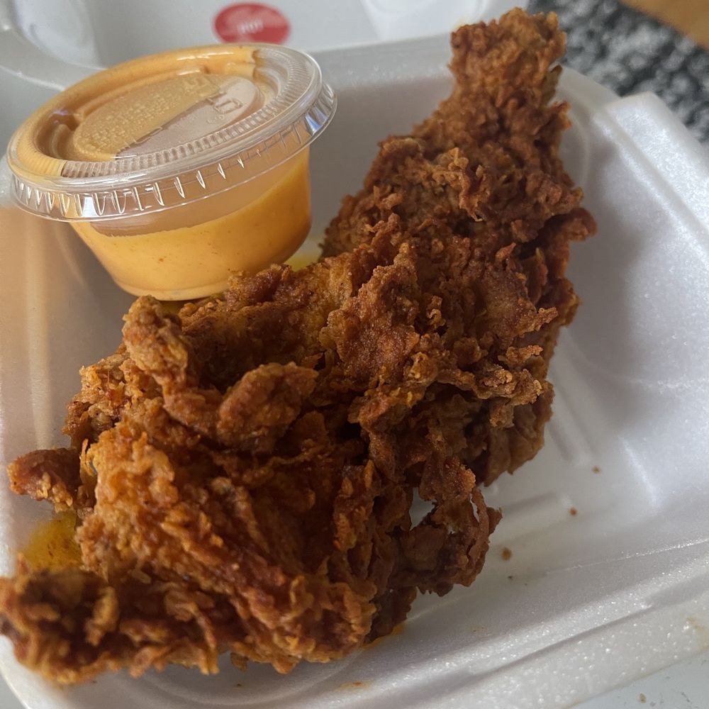 Byrd’s Hot Chicken - SINGLE TENDER - Chicken Shop Near Me - Chicago, Illinois