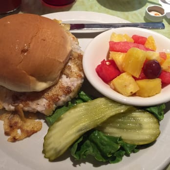 Daily Eats - Potato chip crusted turkey burger. Yumm - New American Near Me - Tampa, Florida