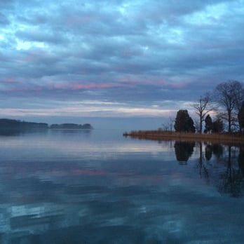 Bayfields Bed & Breakfast - Peaceful and serene setting - Bed & Breakfast Near Me - Harwood, Maryland