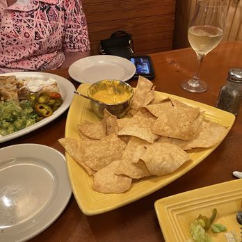 McGregor Grill - Chips and nacho cheese dip. - Bars Near Me - Fort Myers, Florida McGregor Grill - Chips and nacho cheese dip. - Bars Near Me - Fort Myers, Florida