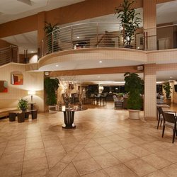 Best Western Plus Bayside Hotel - Lobby