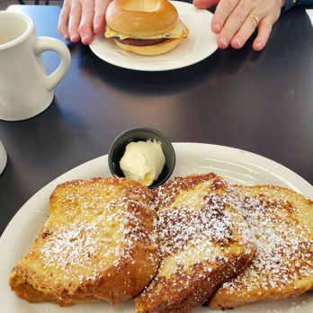 Guchanya Pastry - Bakeries Near Me - Attleboro, Massachusetts