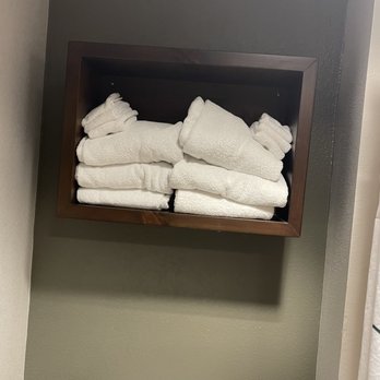 Great Wolf Lodge - Towels just tossed up there NOT HORRIBLE just not the neatness I'd like - Resorts Near Me - Concord, North Carolina