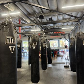 Fallin' For Local: Title Boxing Club Mountain View - Inside - Yelp Events Near Me - Mountain View, California