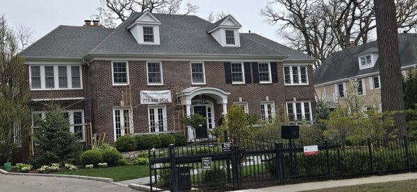 Lincoln Avenue by null