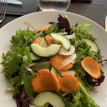 Oceana - Garden salad - Seafood Near Me - New York, New York Oceana - Garden salad - Seafood Near Me - New York, New York