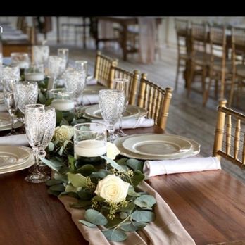 Flowers On Vine - The table is set. - Florists Near Me - New Wilmington, Pennsylvania Flowers On Vine - The table is set. - Florists Near Me - New Wilmington, Pennsylvania