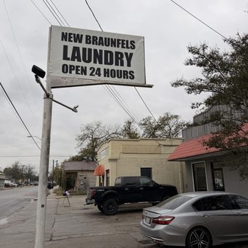 New Braunfels Laundry - Laundromat Near Me - New Braunfels, Texas New Braunfels Laundry - Laundromat Near Me - New Braunfels, Texas