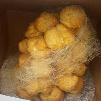 Blue Moon Bakery - Croquembouche...was delicious! My neice's and nephew enjoyed the dessert along with the family... - Bakeries Near Me - Silverthorne, Colorado
