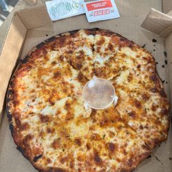 Ziggy's Pizza and Subs - 10" thin crust, extra cheese
