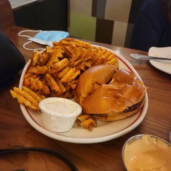 Tick Tock Diner - BBQ ranch burger - Diners Near Me - Clifton, New Jersey Tick Tock Diner - BBQ ranch burger - Diners Near Me - Clifton, New Jersey