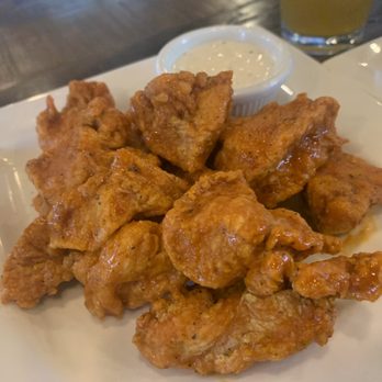 Irish 31 - Boneless Wings in Car Bomb Sauce - Irish Near Me - Oviedo, Florida
