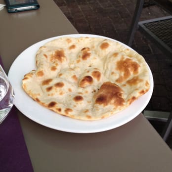 Chez Manija - Plain naan - Indian Near Me - Périgueux, 24 Chez Manija - Plain naan - Indian Near Me - Périgueux, 24