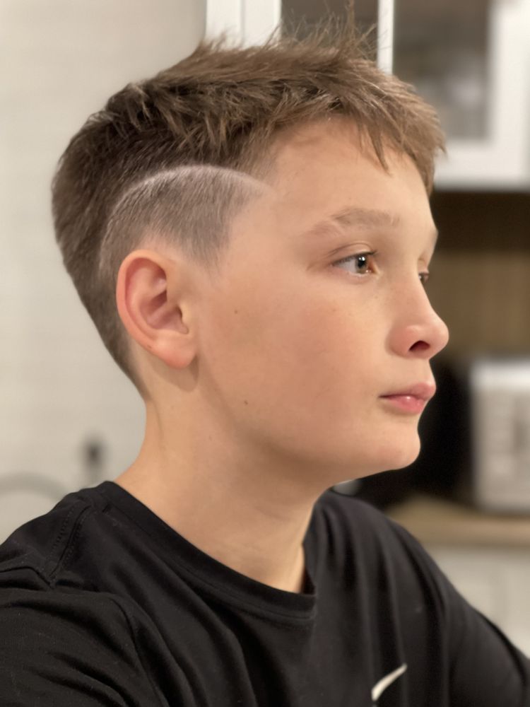 SALON 11B Updated July 2024 29 Photos 7011 Allentown Blvd