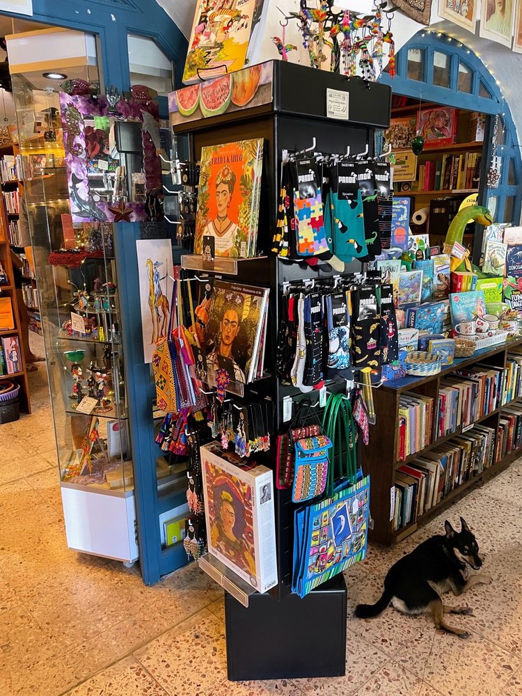 Alma Libre Bookstore