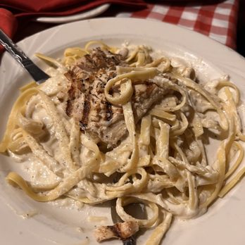 Lanza's Restaurant - Chicken Alfredo - Italian Near Me - Kings Beach, California Lanza's Restaurant - Chicken Alfredo - Italian Near Me - Kings Beach, California