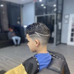 Menor D&L Barbershop