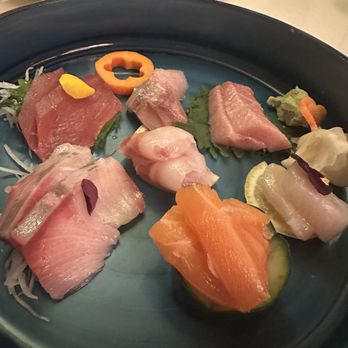 Azie in Media - Sashimi Platter - Asian Fusion Near Me - Media, Pennsylvania Azie in Media - Sashimi Platter - Asian Fusion Near Me - Media, Pennsylvania