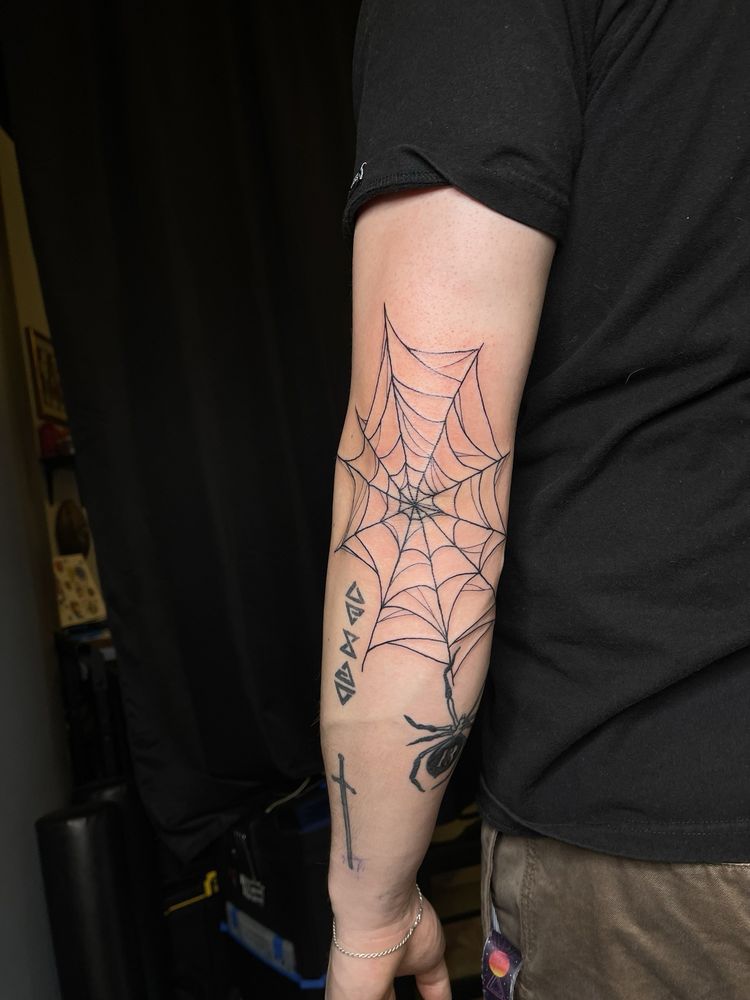 MICHIGAN AVENUE TATTOO & PIERCING Updated July 2024 27 Photos & 23