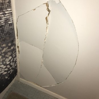 The Good Guys Handyman - Bathroom wall damage. - Handyman Near Me The Good Guys Handyman - Bathroom wall damage. - Handyman Near Me