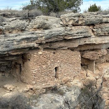 Montezuma Well - Landmarks & Historical Buildings Near Me - Rimrock, Arizona