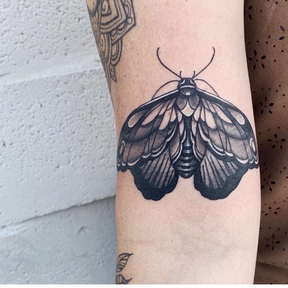 Divine Tattoo Collective - Tattoo Near Me - Stanton, California Divine Tattoo Collective - Tattoo Near Me - Stanton, California
