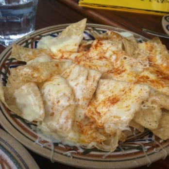 Cantina - Cheese nachos - Mexican Near Me - Prague, Puerto Rico