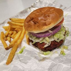 Sheetz - Spicy Chicken Sandwich and fries