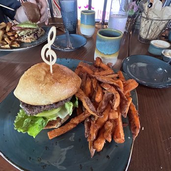 Reba's Place - No frills burger, sweet potato fries - American Near Me - Atoka, Oklahoma Reba's Place - No frills burger, sweet potato fries - American Near Me - Atoka, Oklahoma