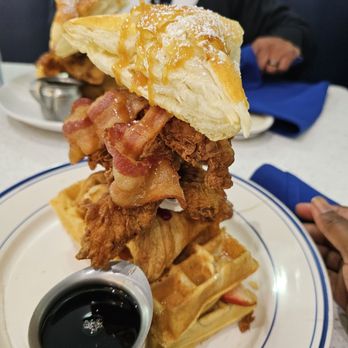 Bruncheon Las Colinas - Apple dumpling waffle with chicken - Breakfast & Brunch Near Me - Irving, Texas Bruncheon Las Colinas - Apple dumpling waffle with chicken - Breakfast & Brunch Near Me - Irving, Texas