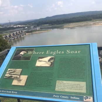 Eagles Bluff Overlook Park - Hiking Near Me - Cannelton, Indiana