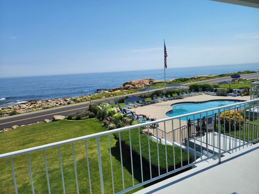 Atlantis Oceanfront Inn Hotel & Breakfast Café In Gloucester, MA by null