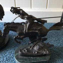A Kleins Auction Gallery