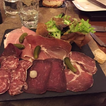 Le Refuge - Raclette - Restaurants Near Me - Montgenèvre, 05 Le Refuge - Raclette - Restaurants Near Me - Montgenèvre, 05