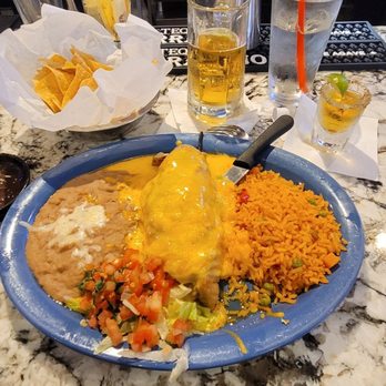 Nico's Cocina - Chili rellano with rice and beans. Salsa and black bean. - Mexican Near Me - Carrollton, Texas Nico's Cocina - Chili rellano with rice and beans. Salsa and black bean. - Mexican Near Me - Carrollton, Texas